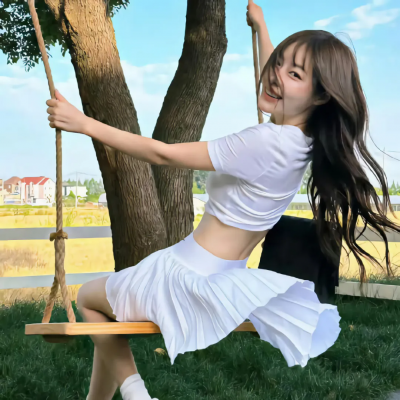 五年后，她与崽崽强势回归